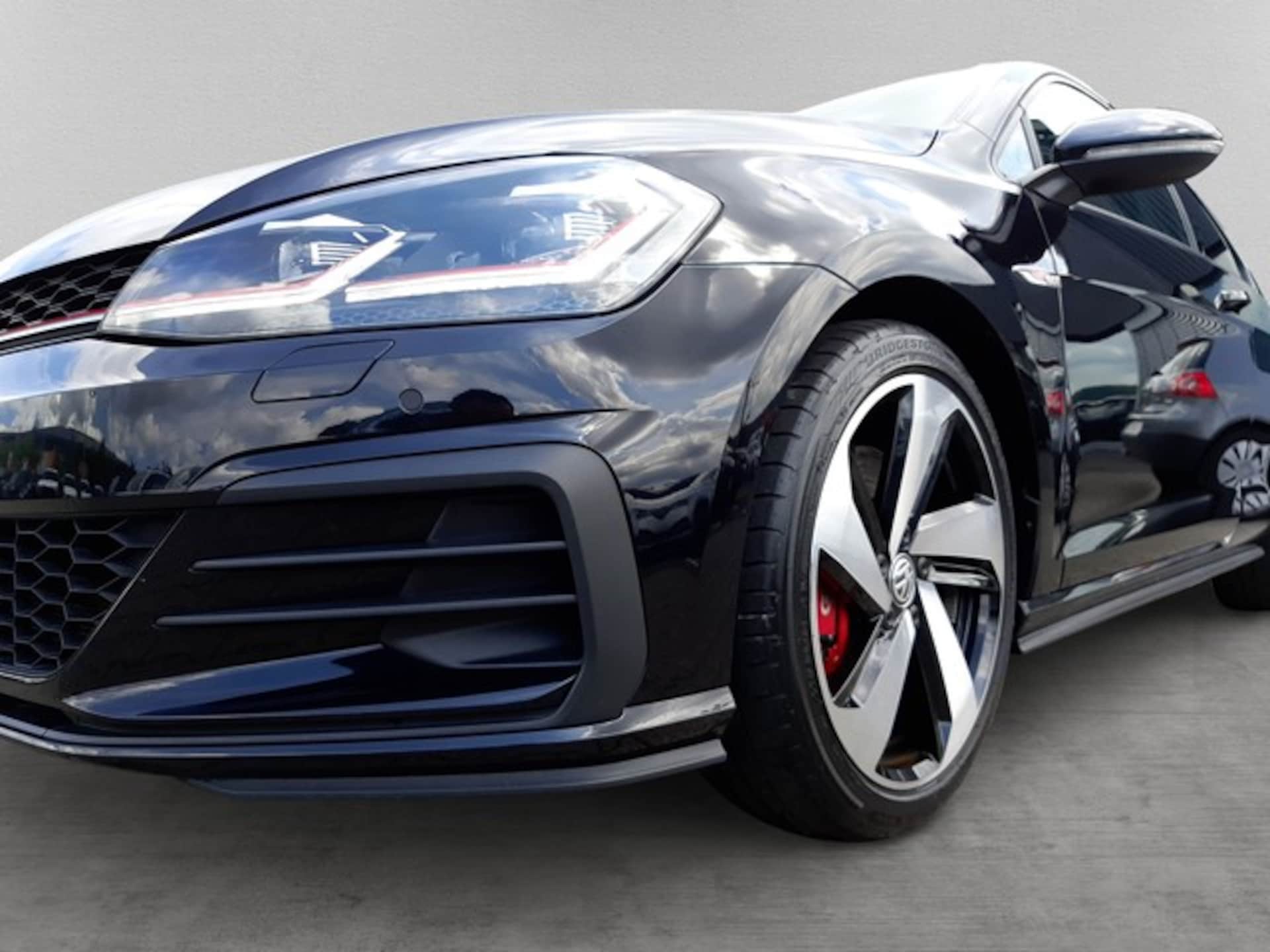 Volkswagen Golf GTI Performance
