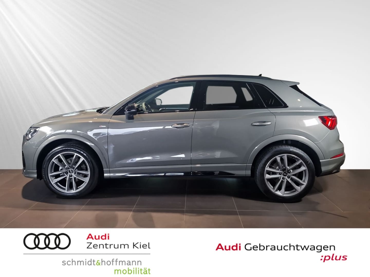 Bild über Audi Q3 S line 35 TFSI S tronic - für weitere Informationen kontaktieren Sie den Audi Partner