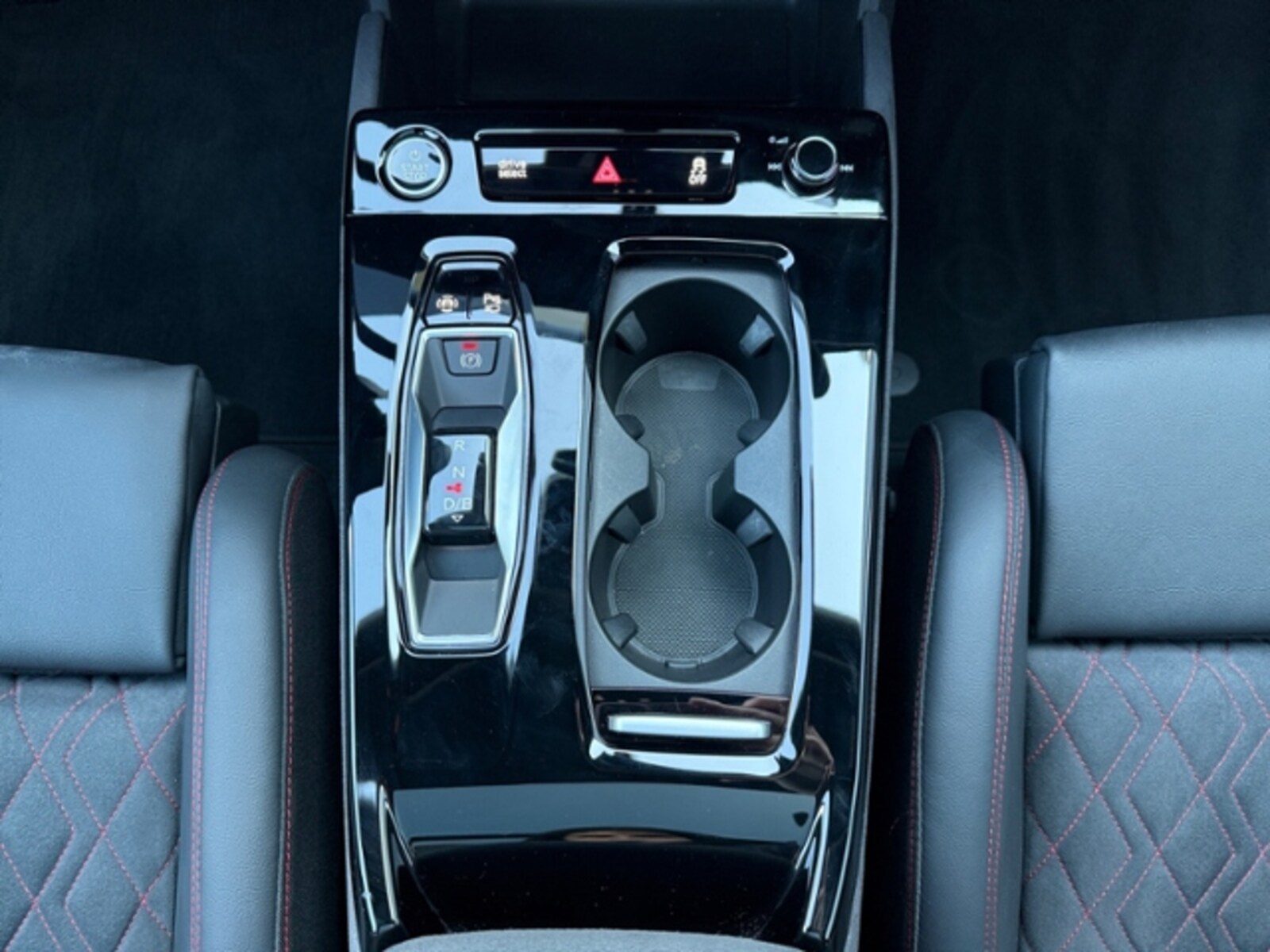 Audi Q6 e-tron – Bild 15