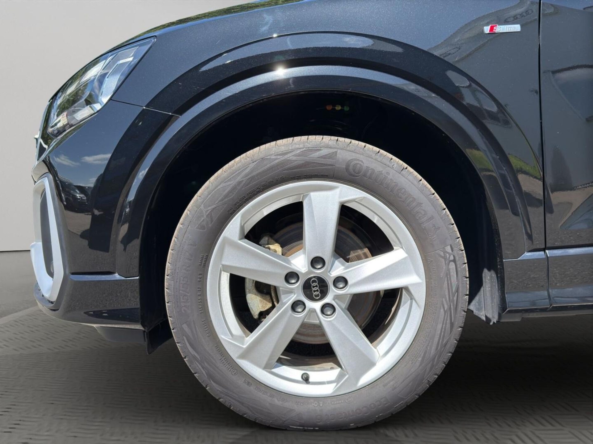 Audi Q2 S line