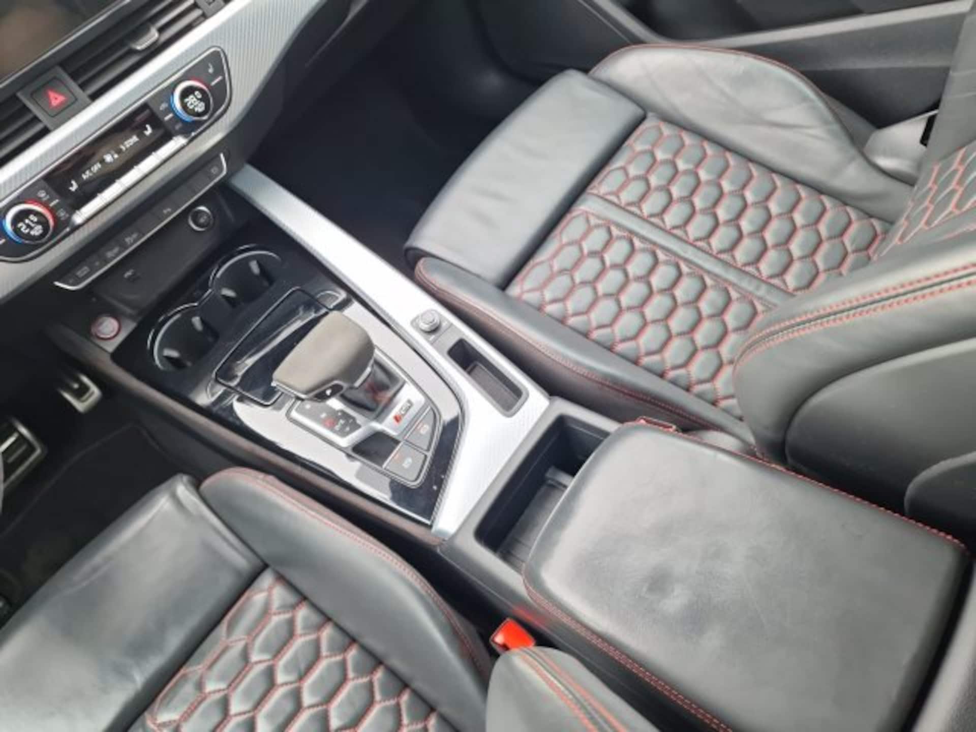 Audi RS 4 Avant