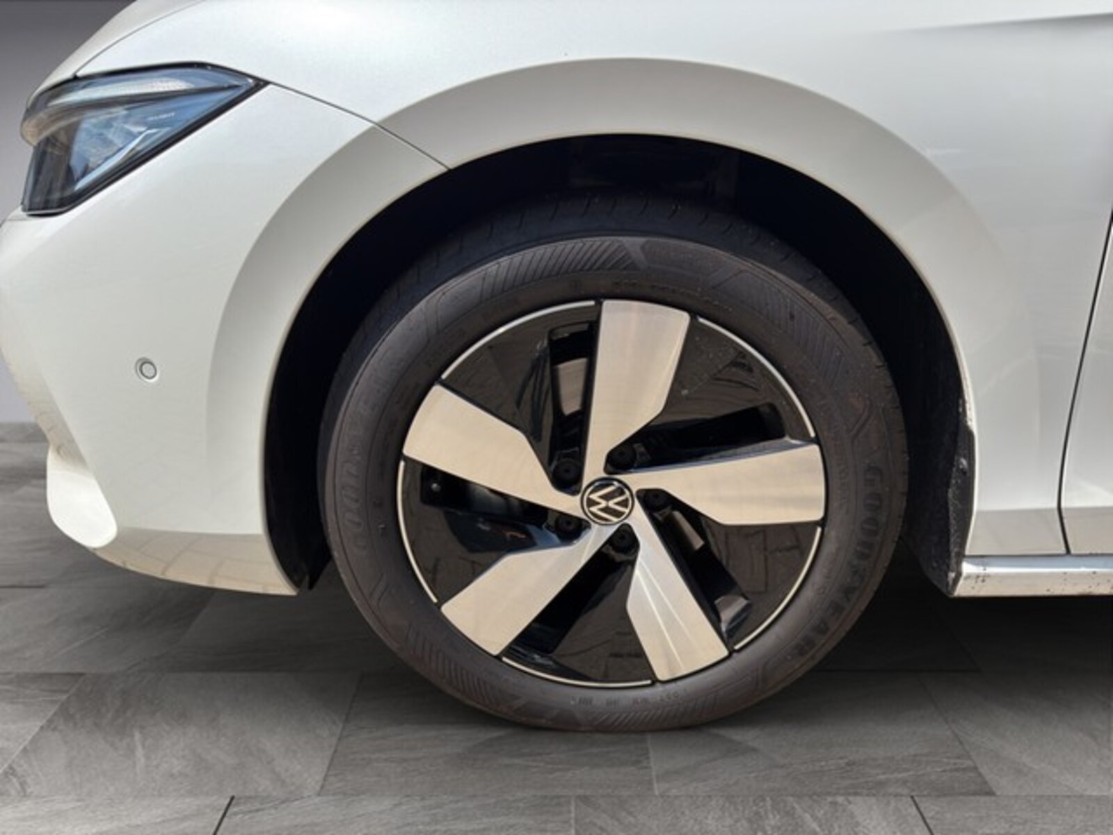 Volkswagen Passat – Bild 6