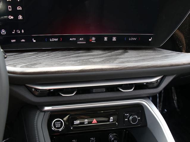 2025 AUDI Q5 - Image 23