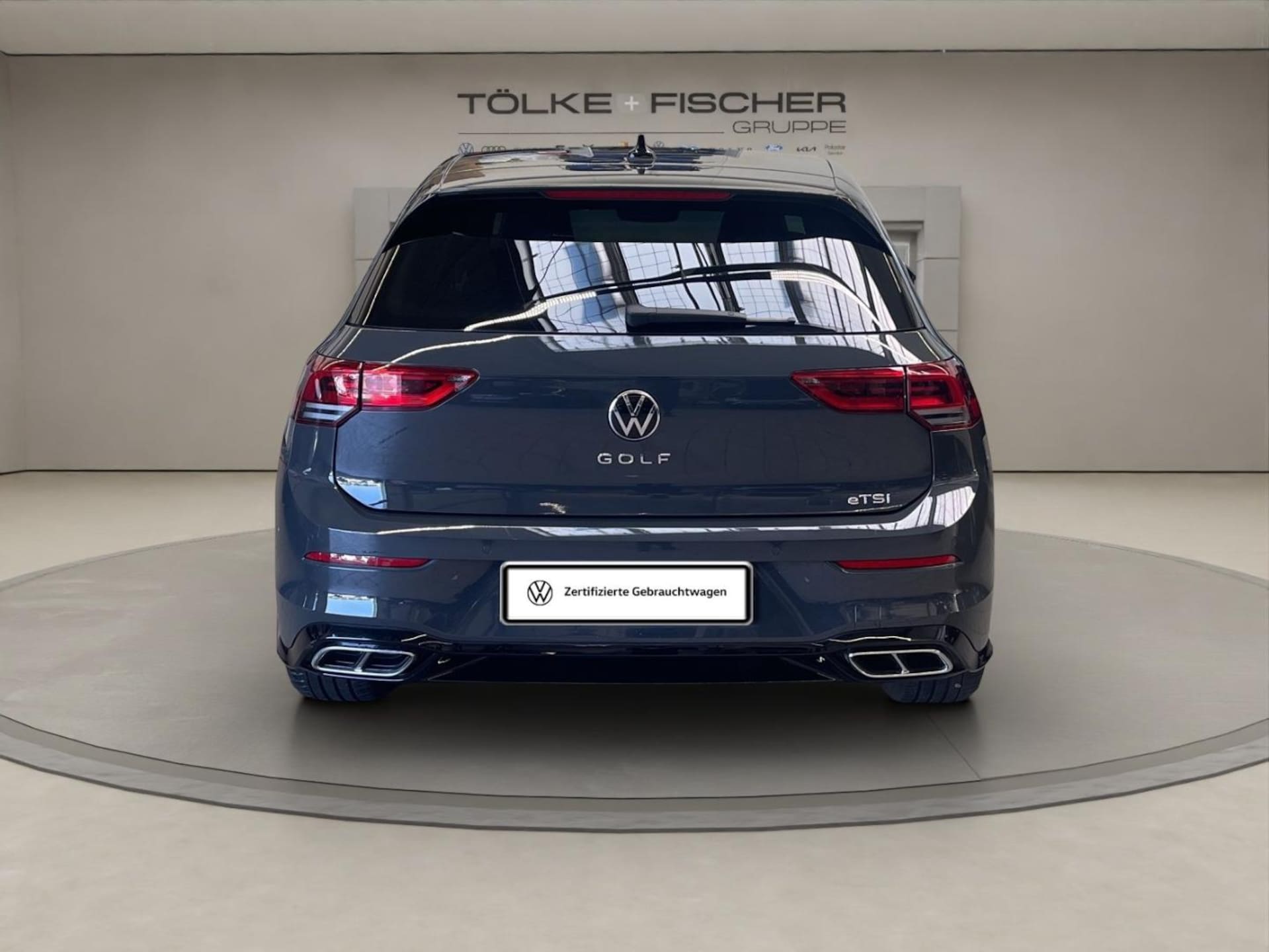 Volkswagen Golf R-Line