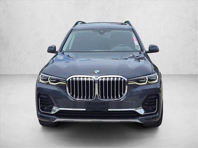 2022 BMW X7