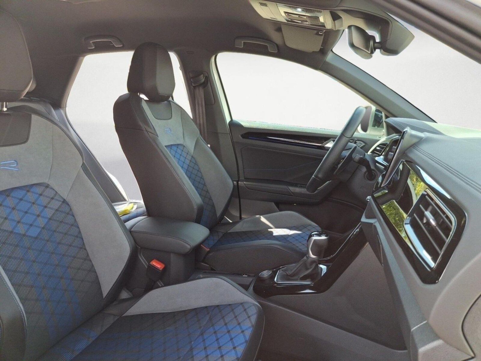 Volkswagen T-Roc – Bild 13