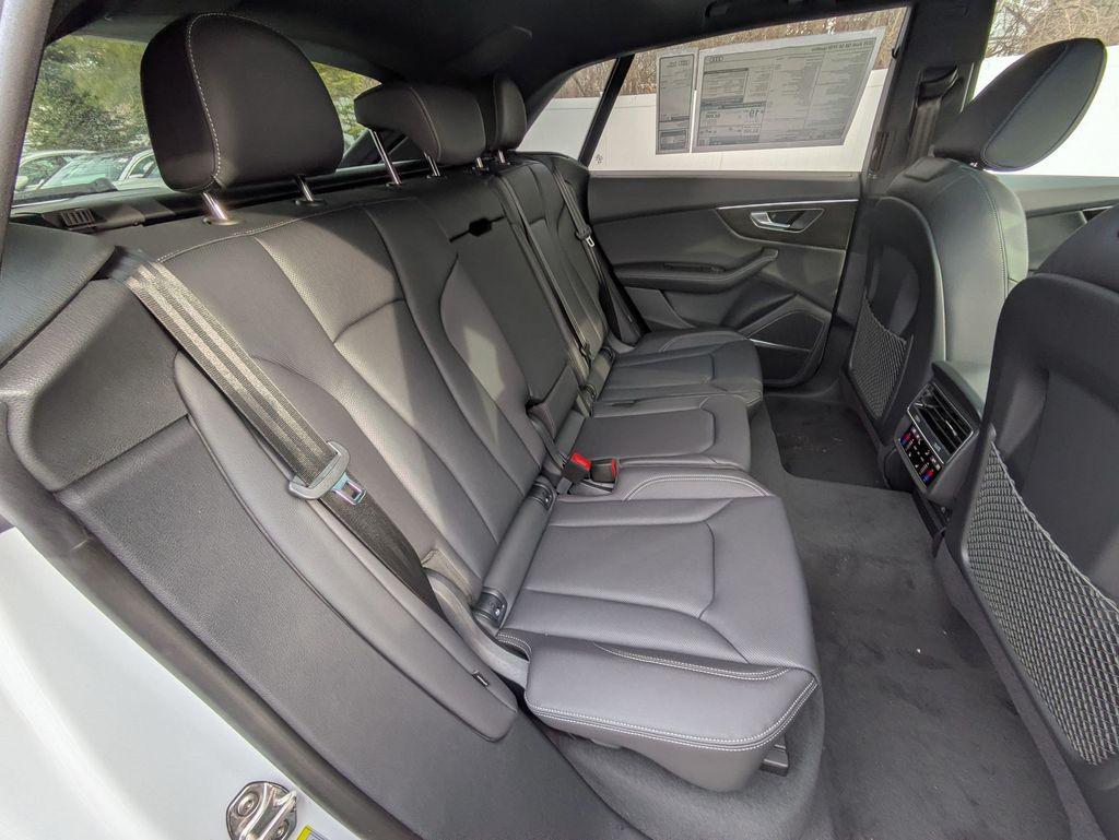 2026 Audi Q8 Premium Plus - Photo 23