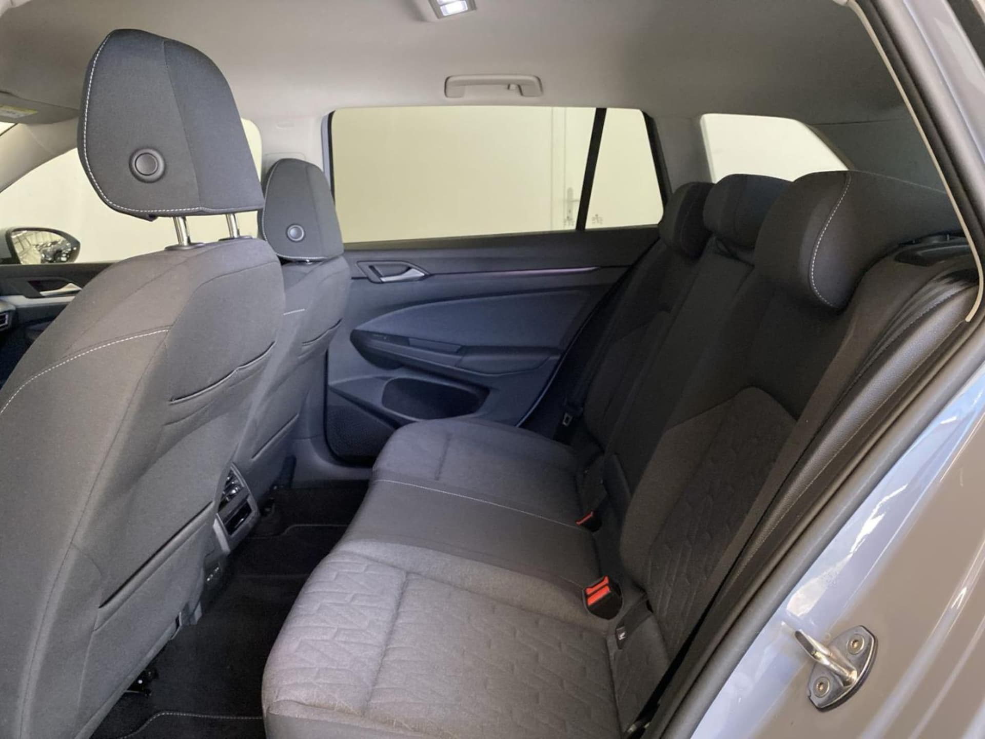 Volkswagen Golf Variant Life
