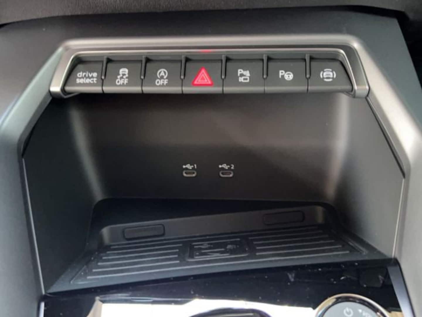Bild über Audi A3 allstreet 35 TDI S tronic - für weitere Informationen kontaktieren Sie den Audi Partner