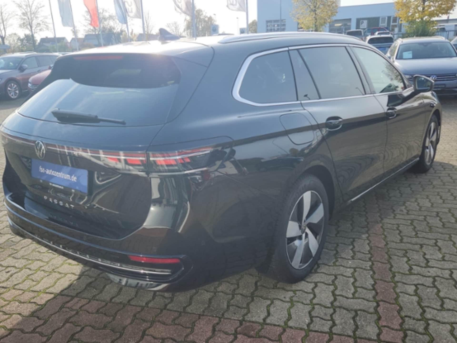 Volkswagen Passat Elegance