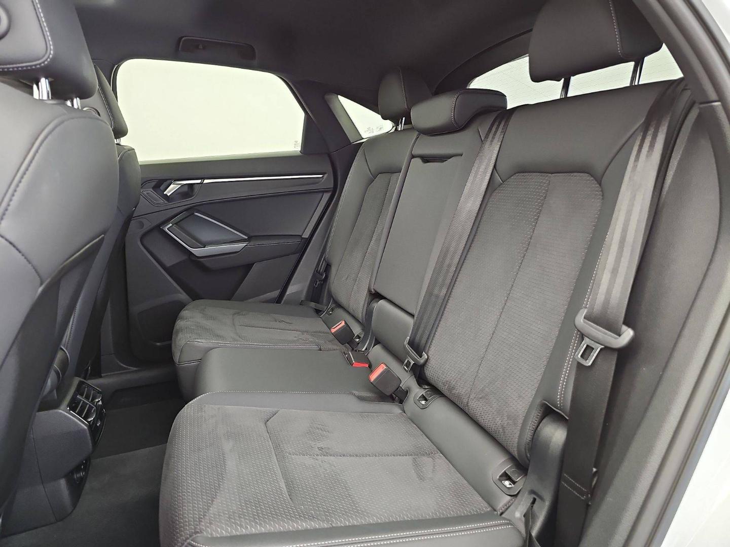 Image about Audi Q3 Sportback S line 35 TDI 110 kW (150 ch) S tronic