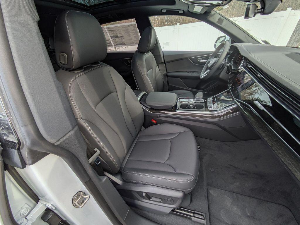 2026 Audi Q8 Premium Plus - Photo 24
