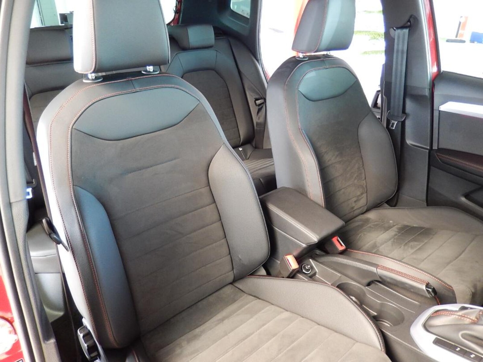 SEAT Arona – Bild 9