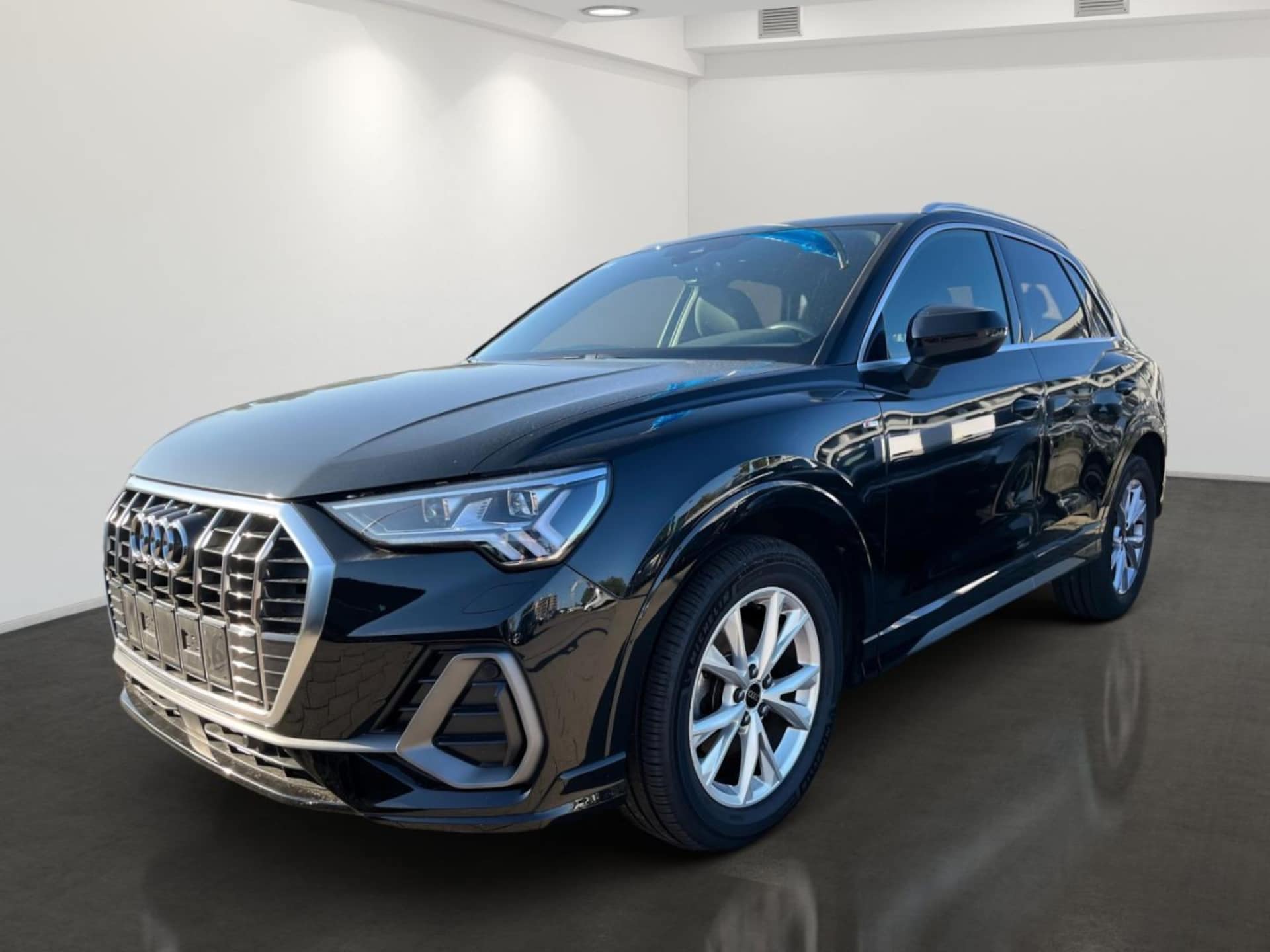 Audi Q3 SUV S line