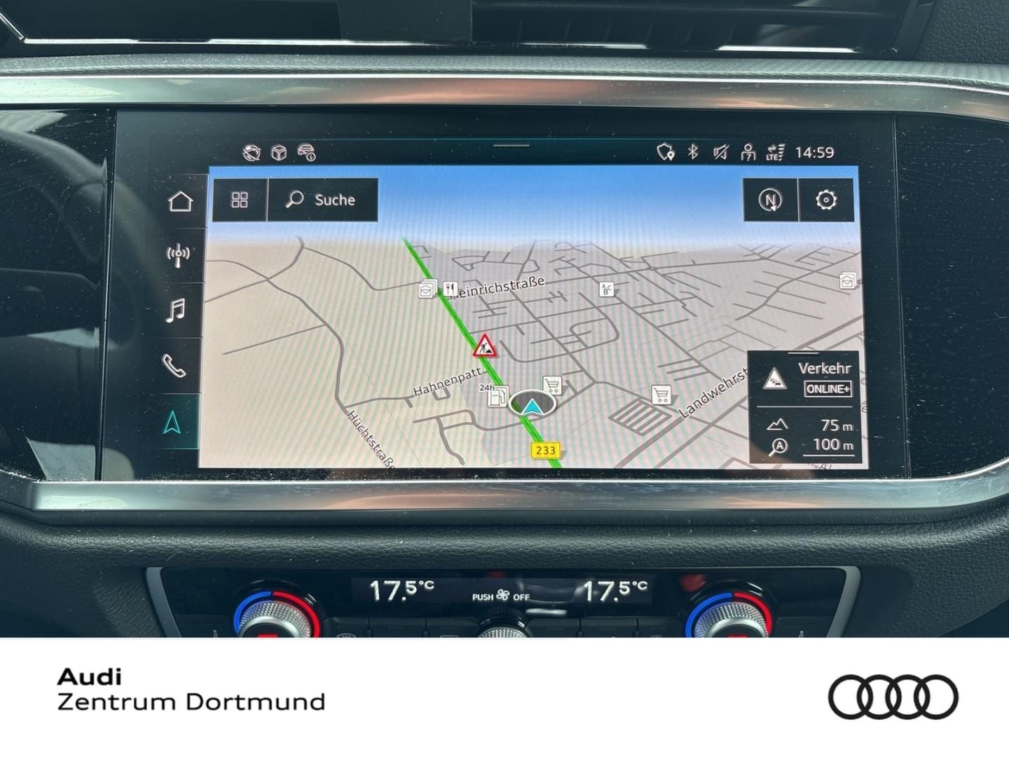 Bild über Audi Q3 TFSI quattro 180 kW S tronic - für weitere Informationen kontaktieren Sie den Audi Partner