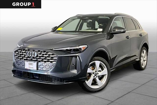 2025 Audi New Q5 Premium Plus's photo