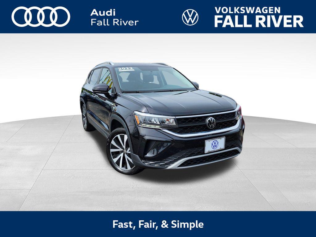 2022 Volkswagen Taos 1.5T SE 4Motion's photo