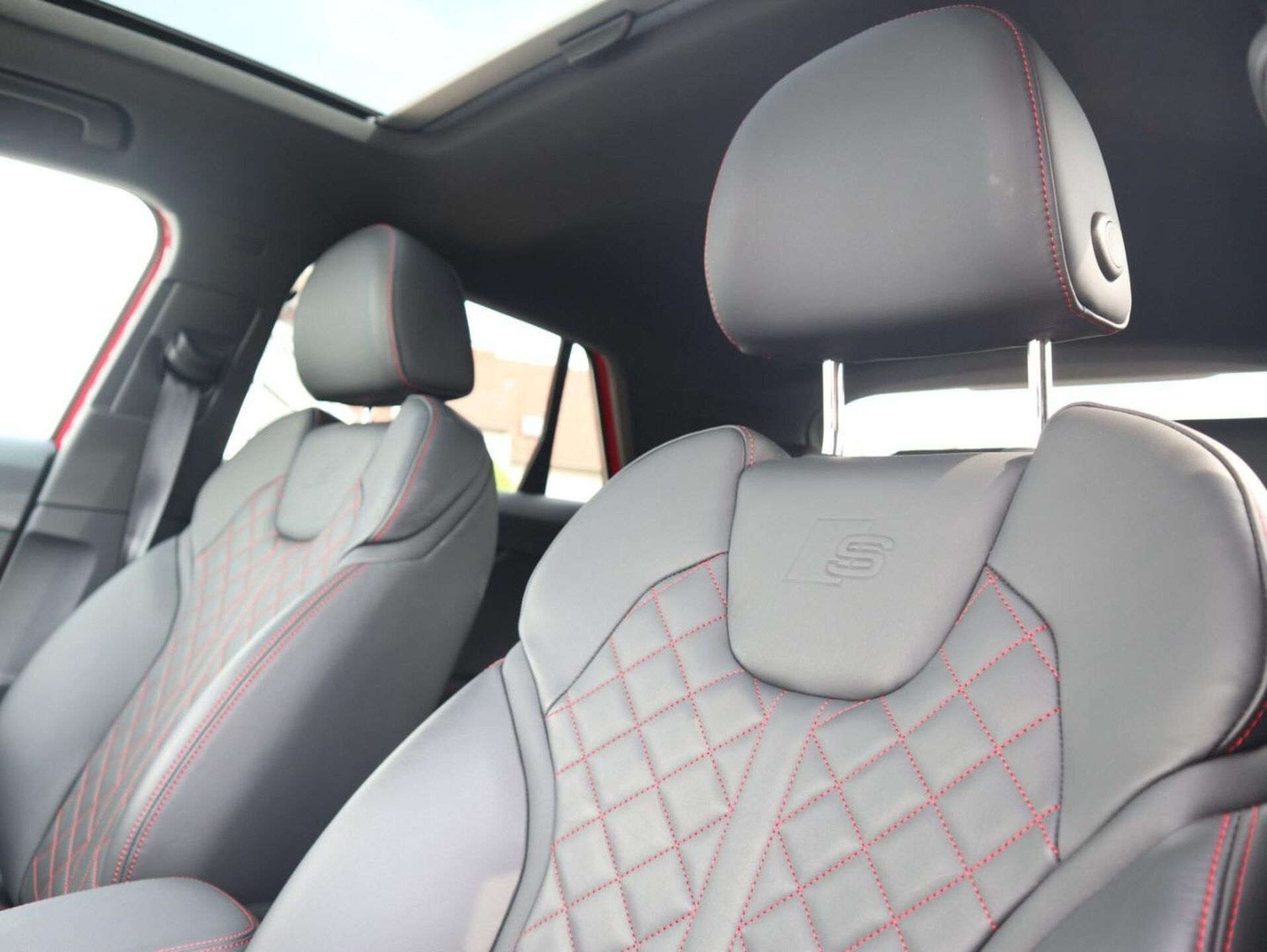 Audi Q2 S line