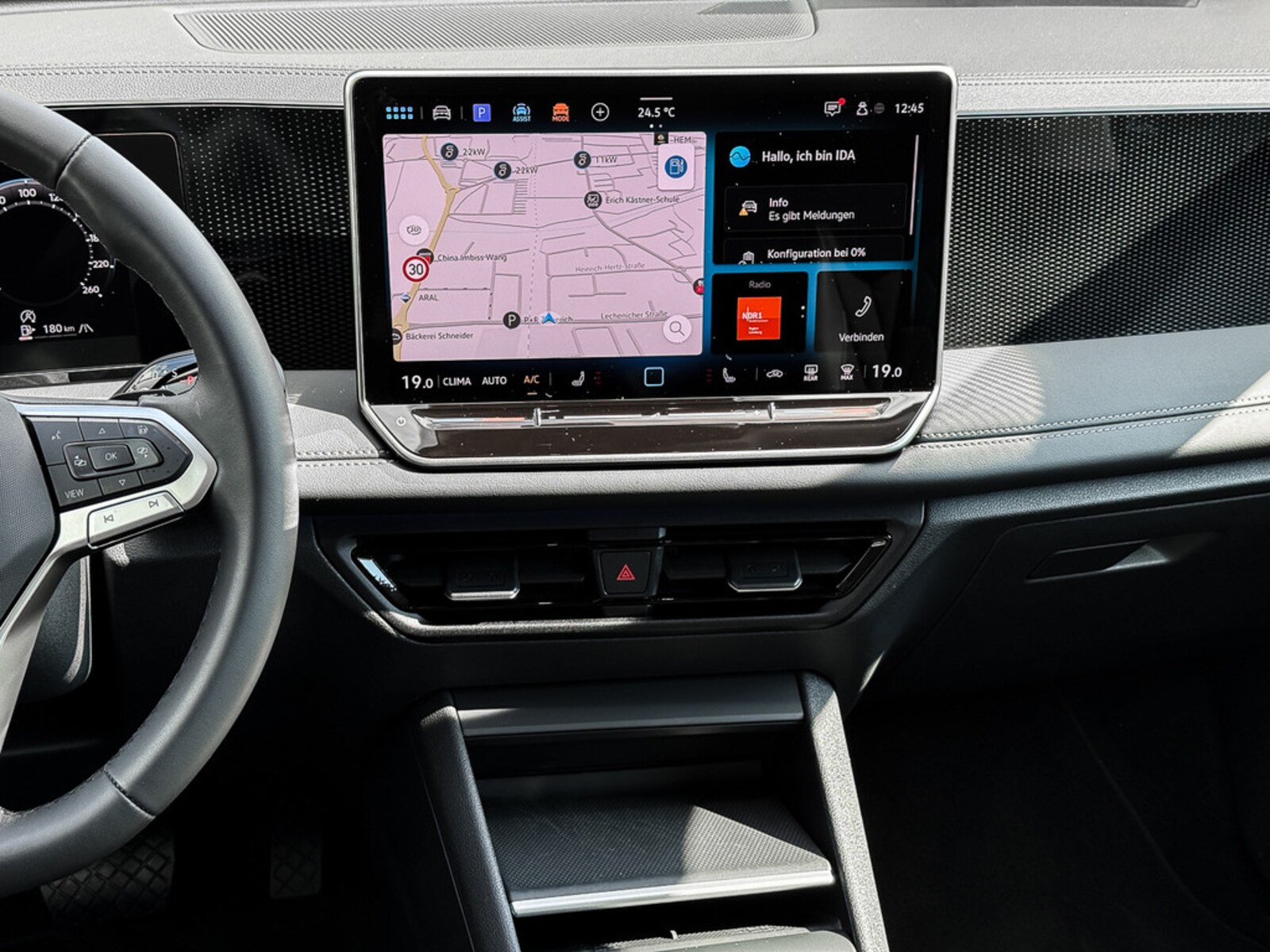 Volkswagen Tiguan – Bild 9