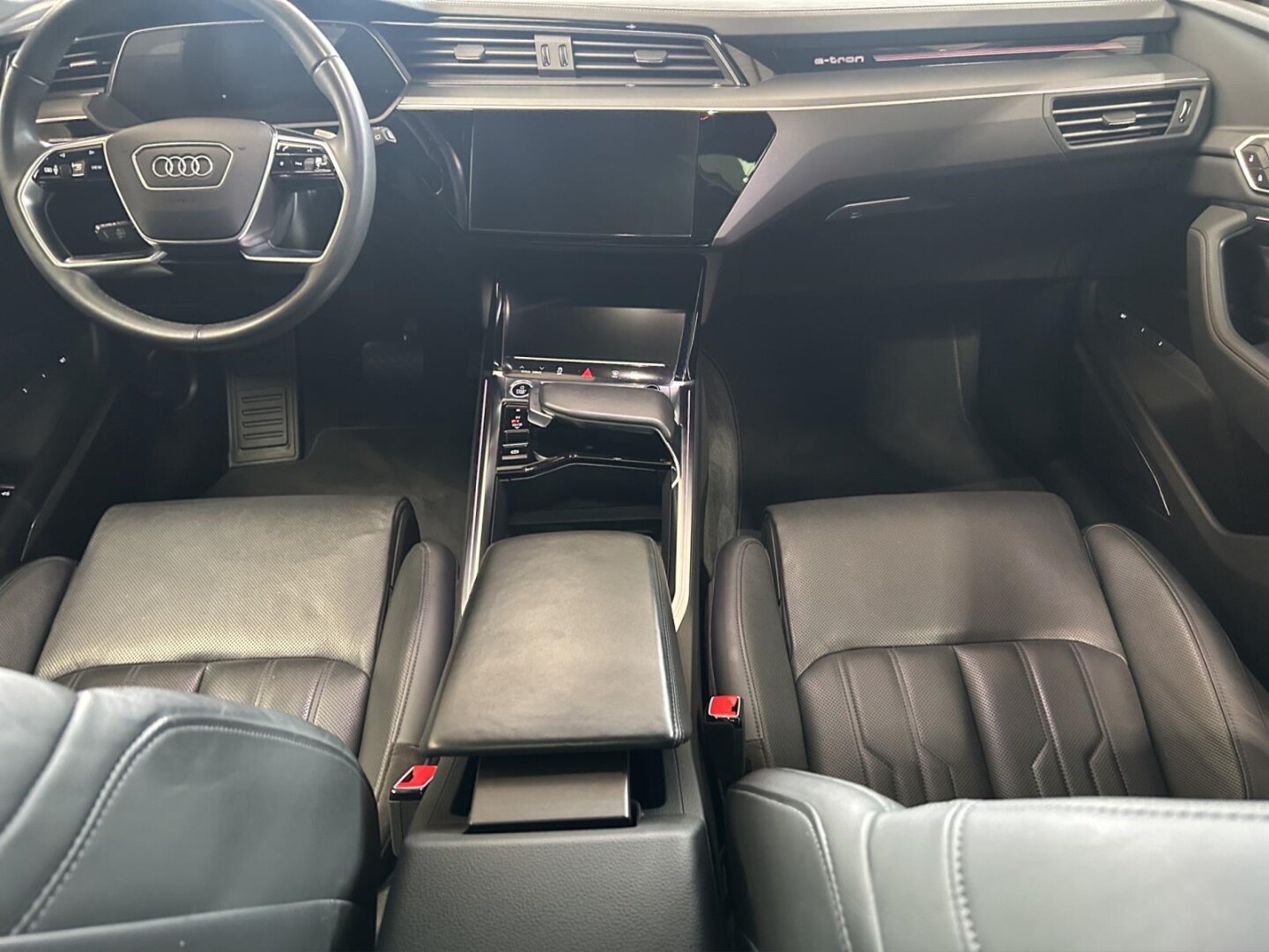 Image about Audi e-tron 55 quattro