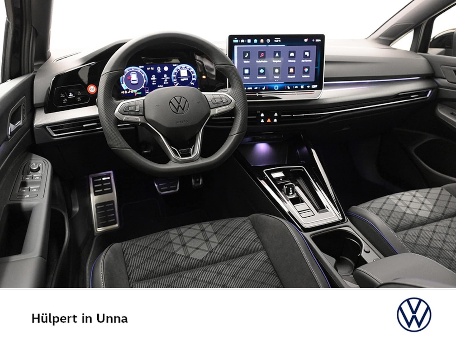 Volkswagen Golf R-Line