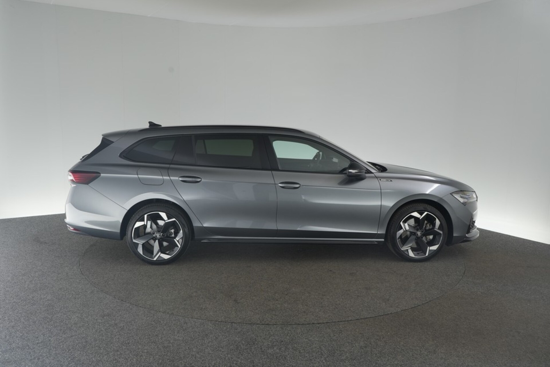 Skoda Superb Combi Sportline
