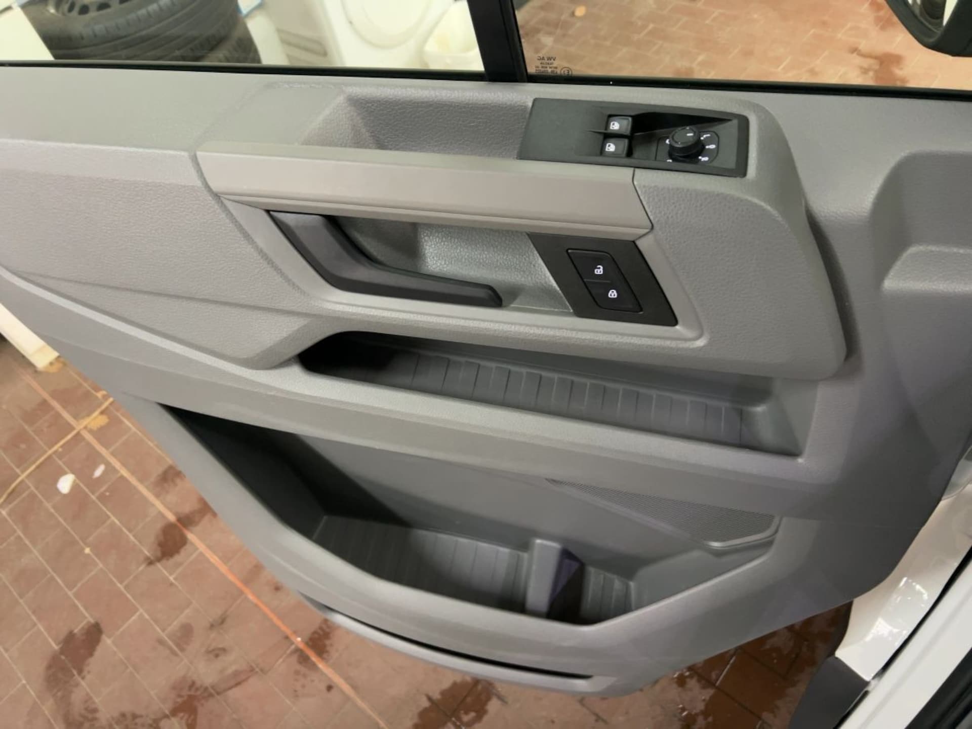 Volkswagen Crafter Kasten langer Radstand