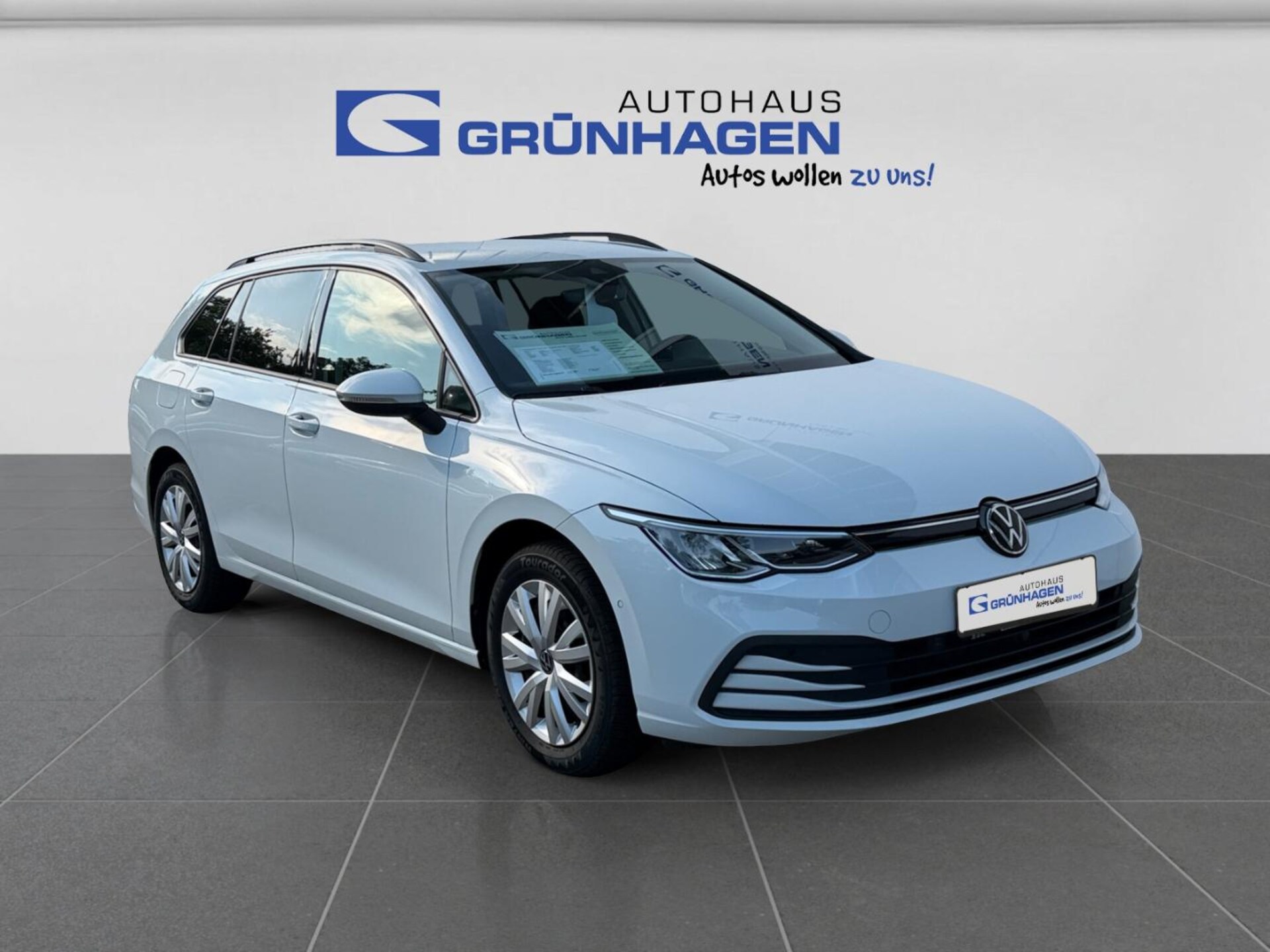 Volkswagen Golf Variant Life