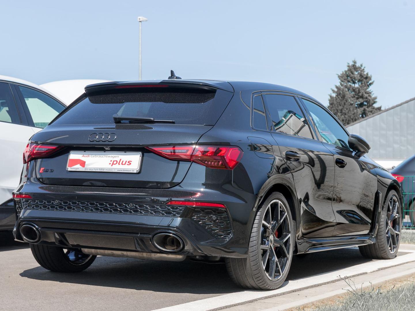 Image about Audi RS 3 Sportback TFSI quattro S tronic