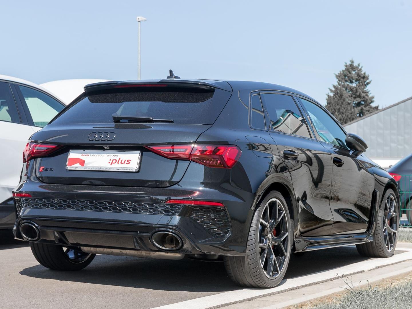 Image about Audi RS 3 Sportback TFSI quattro S tronic