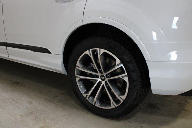 2026 Audi Q7 Premium - Photo 28