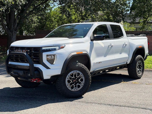 2023 GMC Canyon