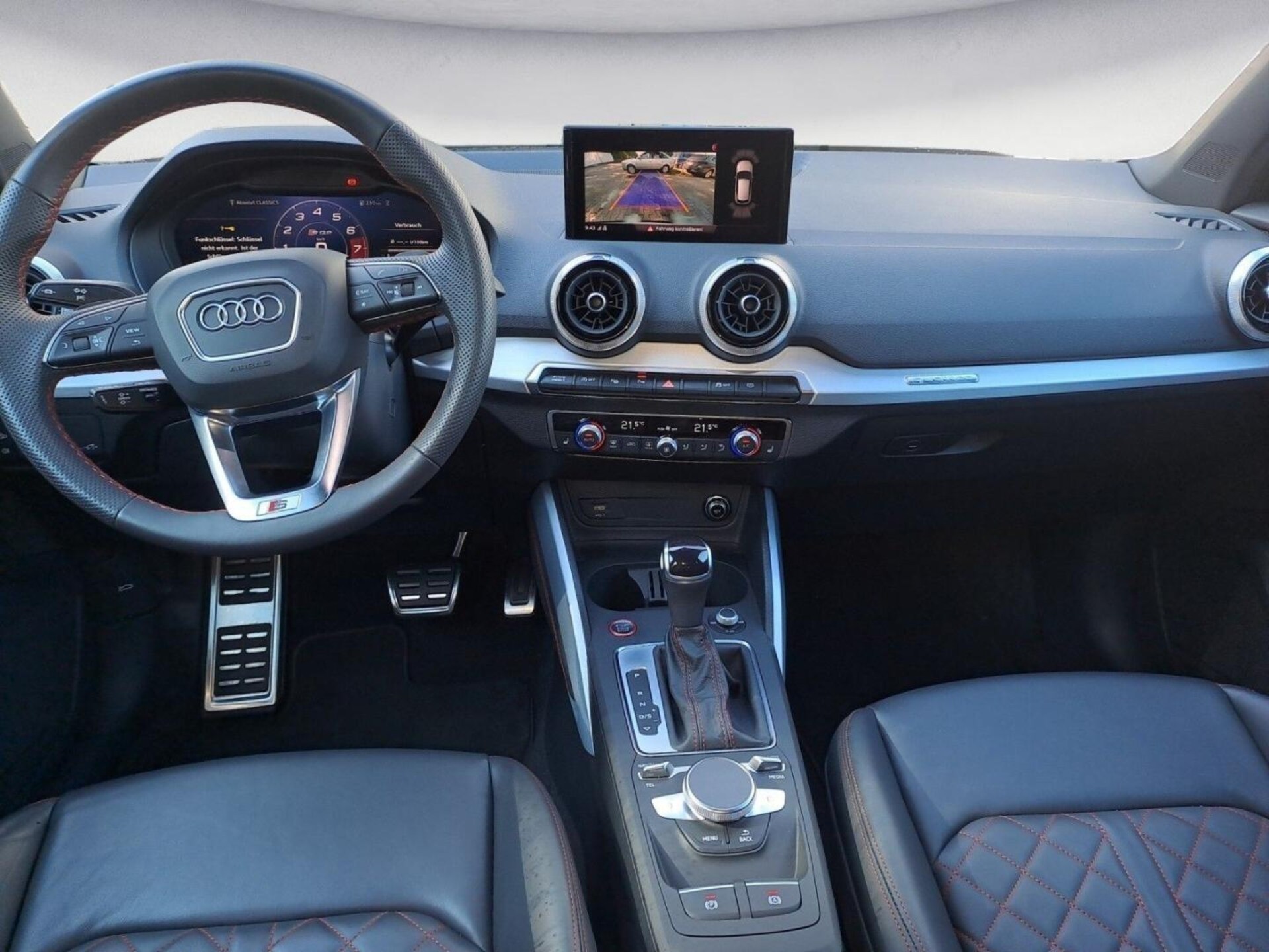 Audi SQ2