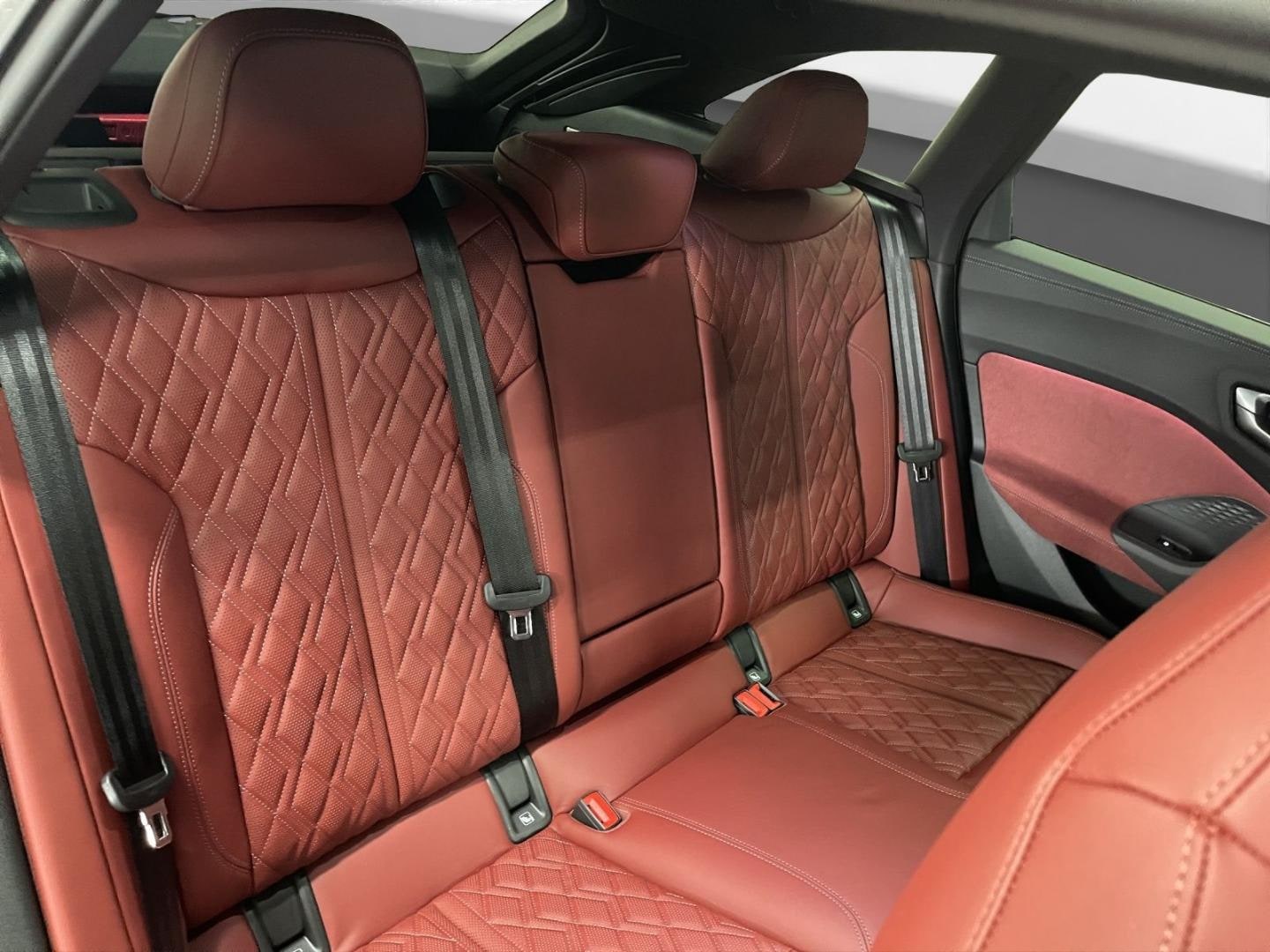 Bild über Audi S5 Avant edition one TFSI 270 kW S tronic - für weitere Informationen kontaktieren Sie den Audi Partner