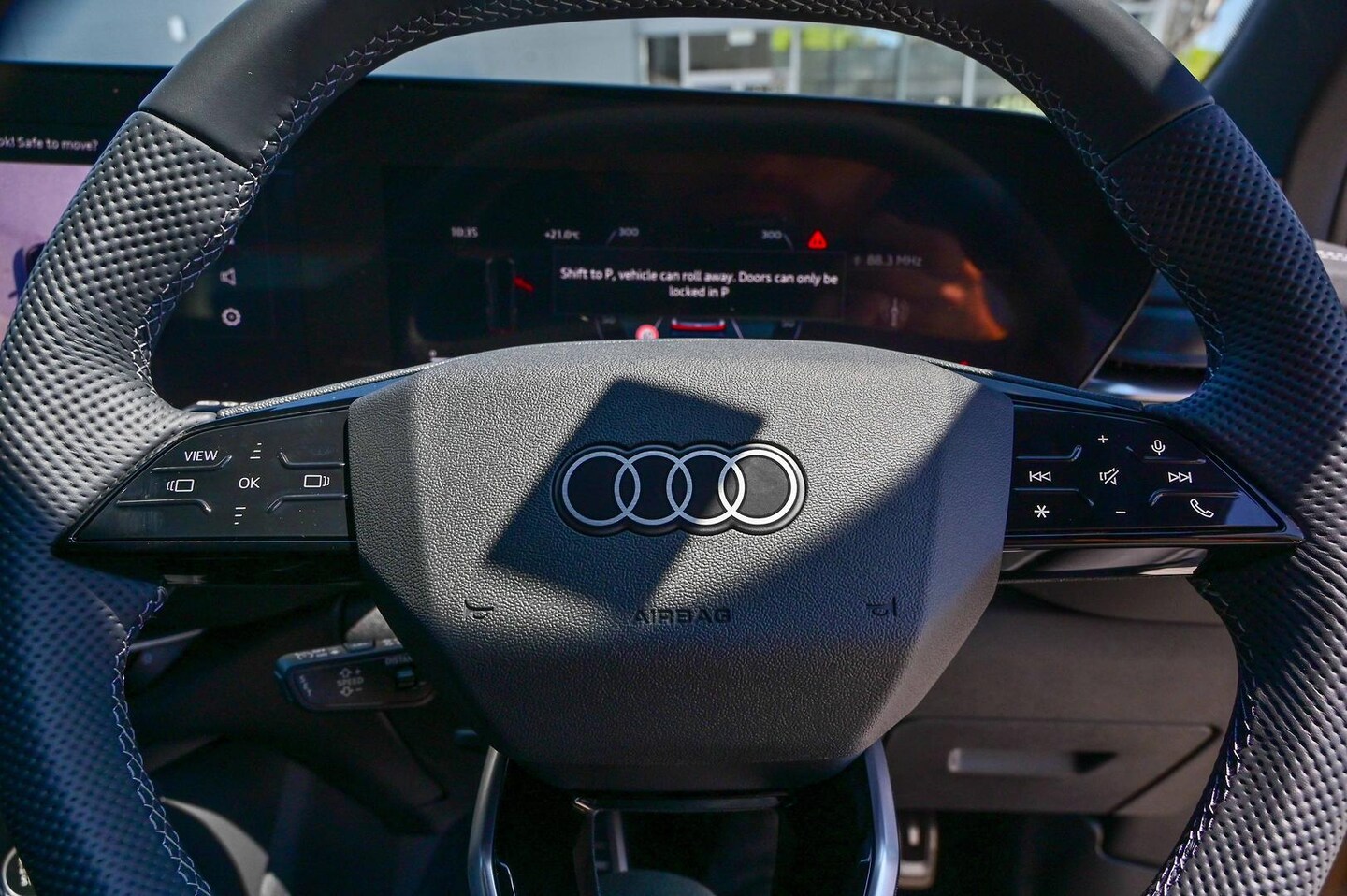 Image about Audi Q5 SUV TDI quattro 150 kW sport