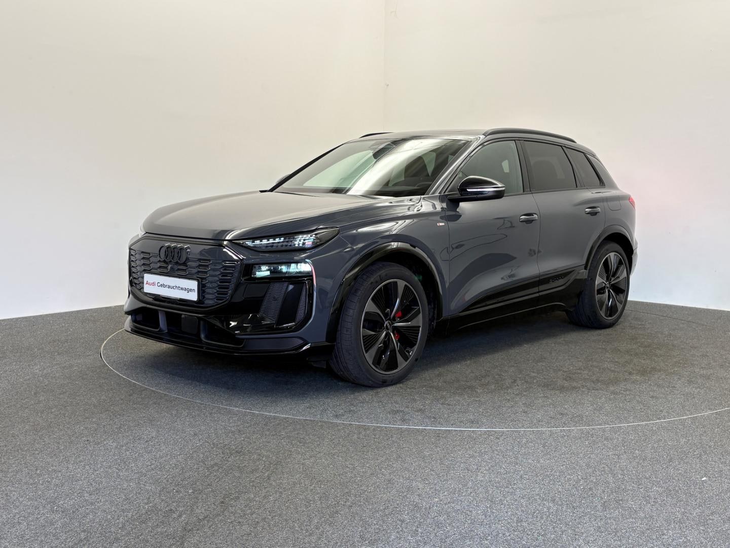 Bild über Audi Q6 SUV e-tron e-tron quattro - für weitere Informationen kontaktieren Sie den Audi Partner