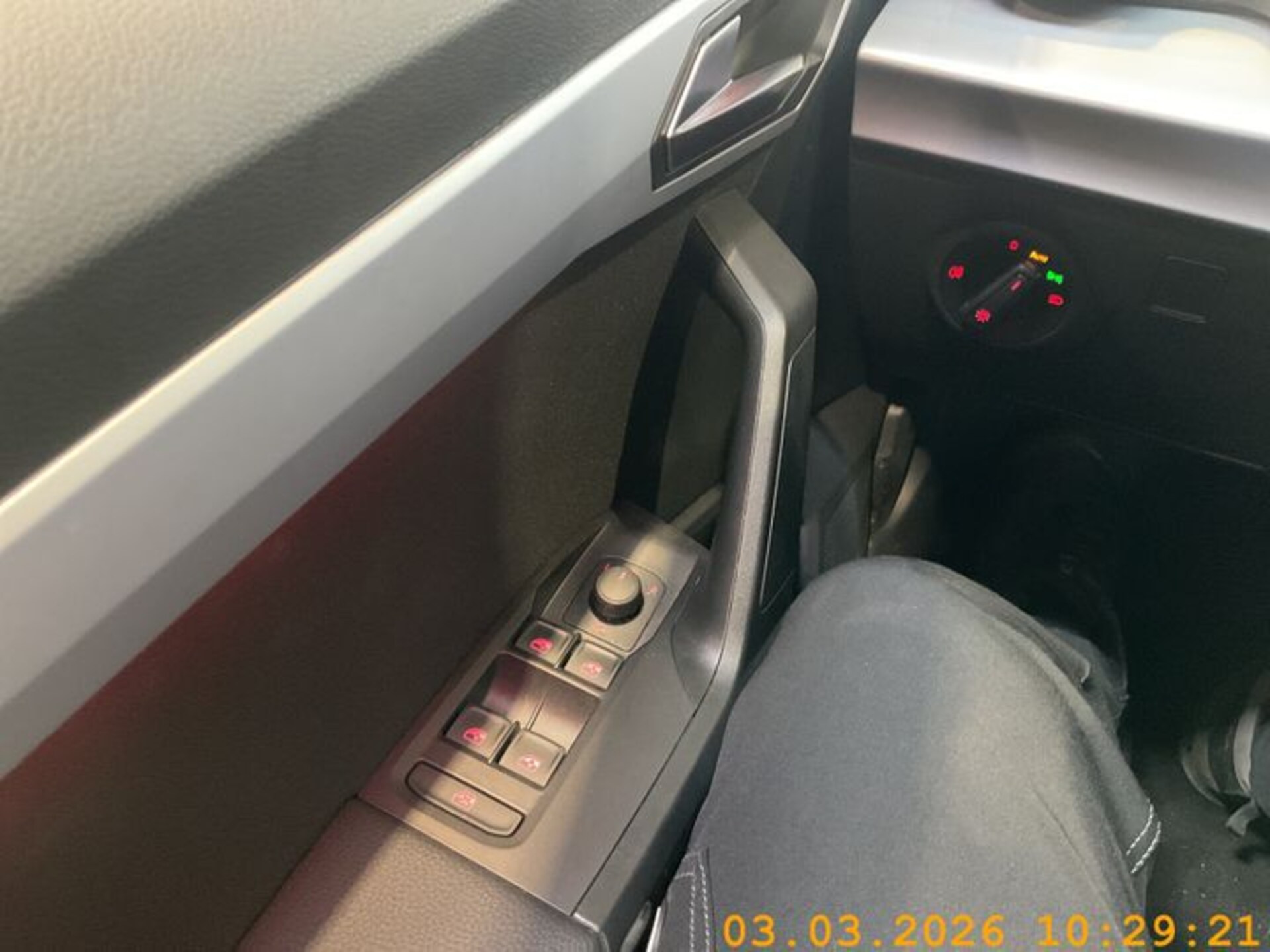 SEAT Arona FR
