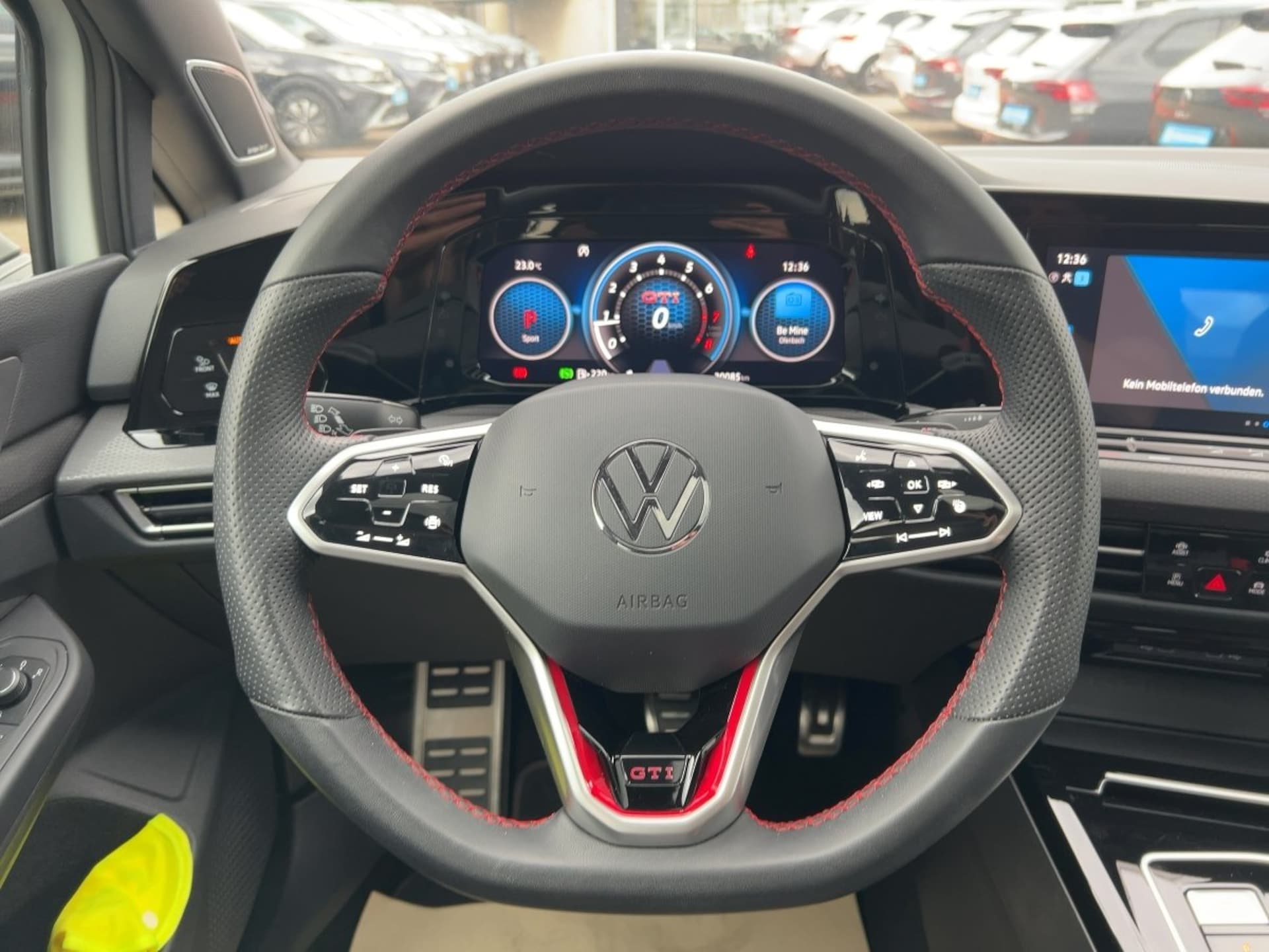 Volkswagen Golf GTI