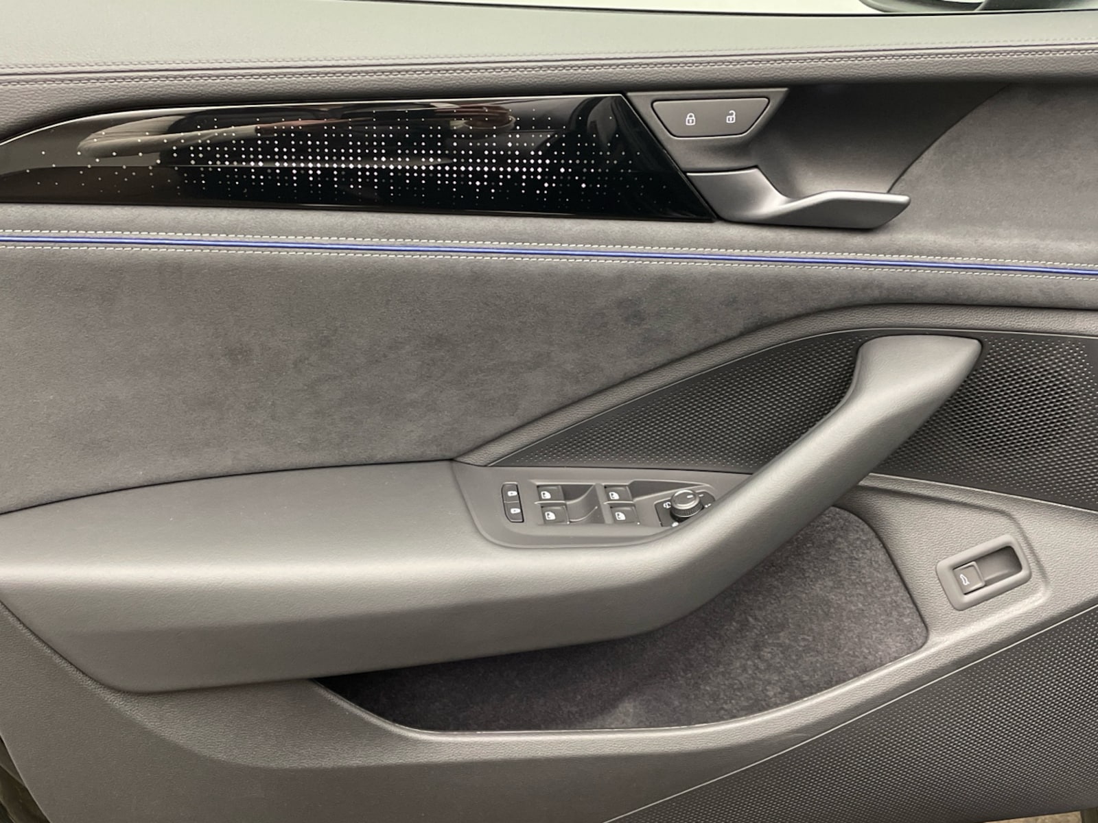 Volkswagen Passat – Bild 12