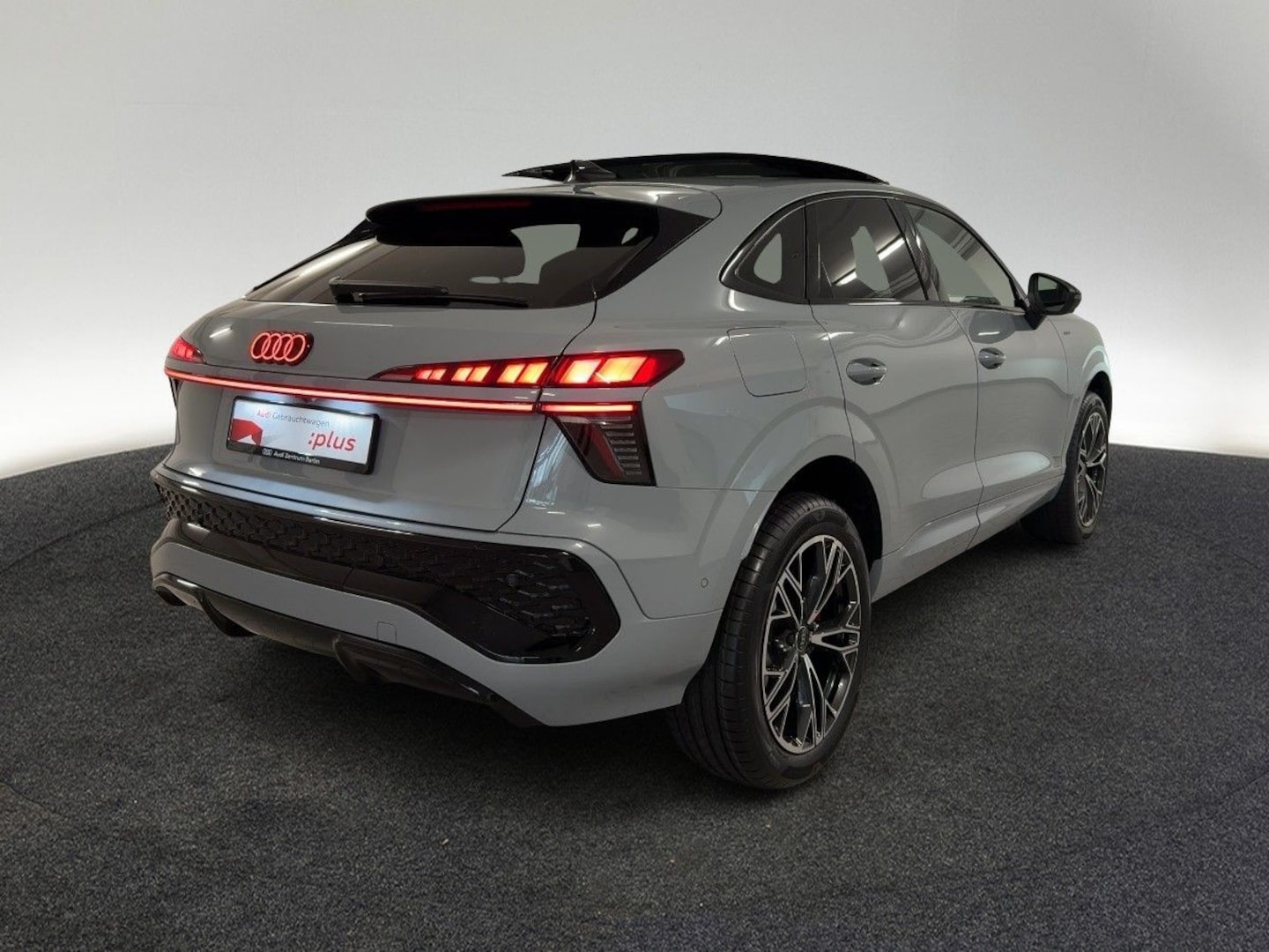 Bild über Audi Q3 Sportback e-hybrid e-hybrid 200 kW S tronic - für weitere Informationen kontaktieren Sie den Audi Partner