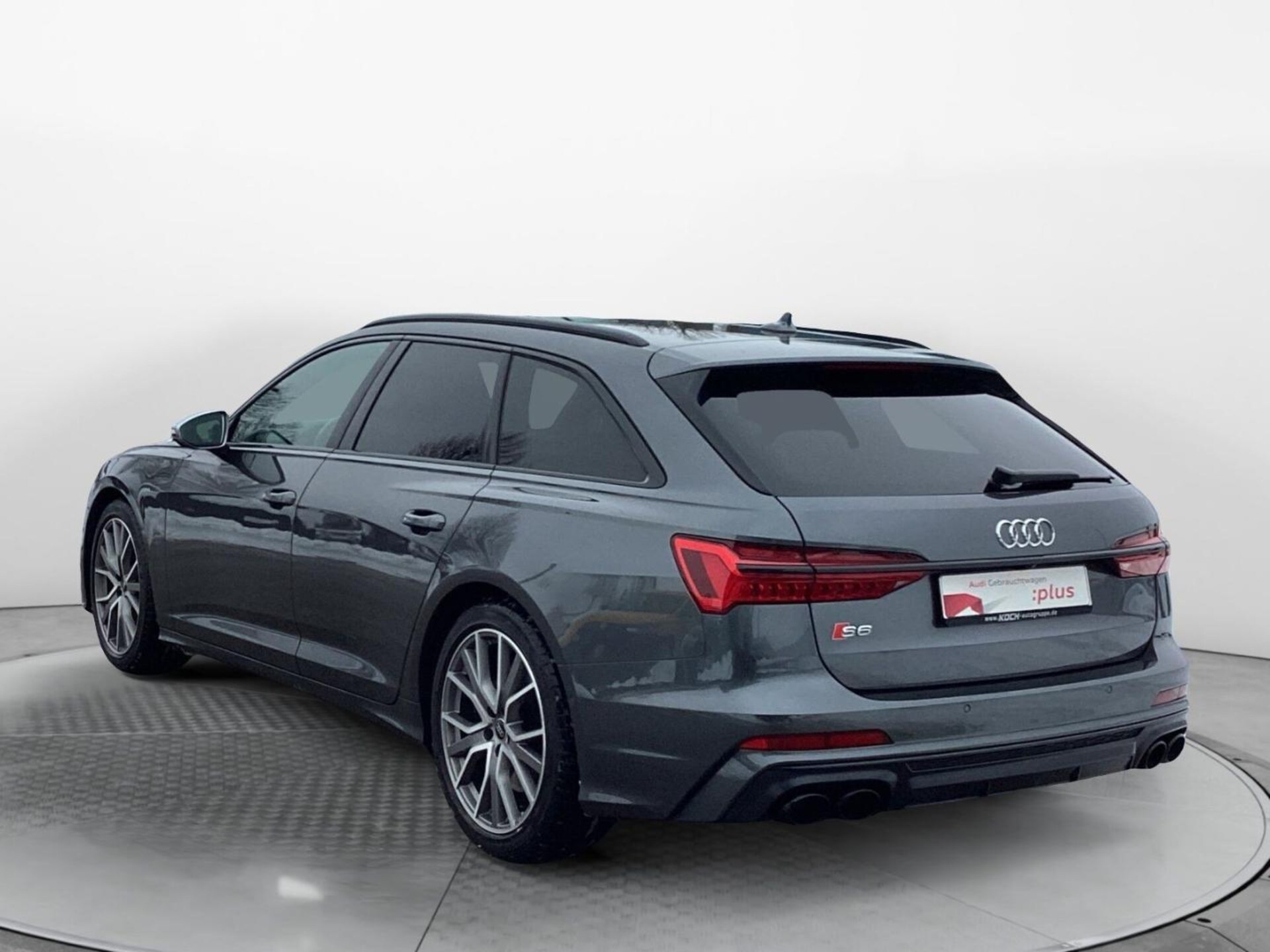 Audi S6 Avant