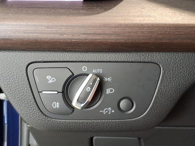 2025 Audi Q5 Premium Plus - Photo 11