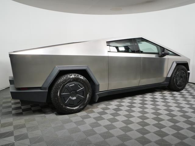 2025 Tesla Cybertruck