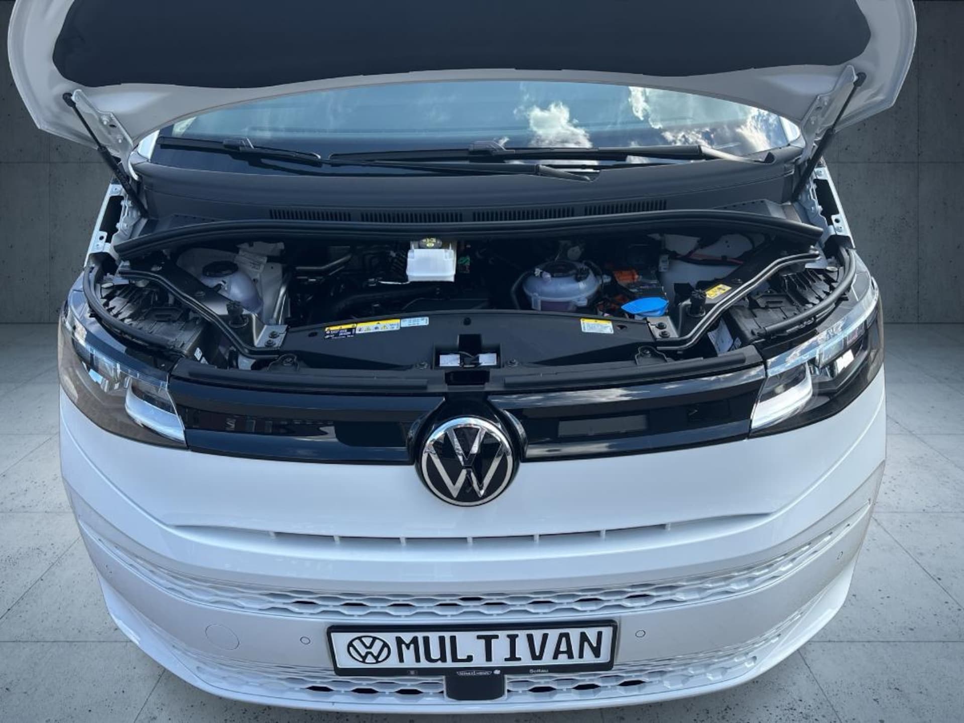 Volkswagen Multivan Basis-Modell