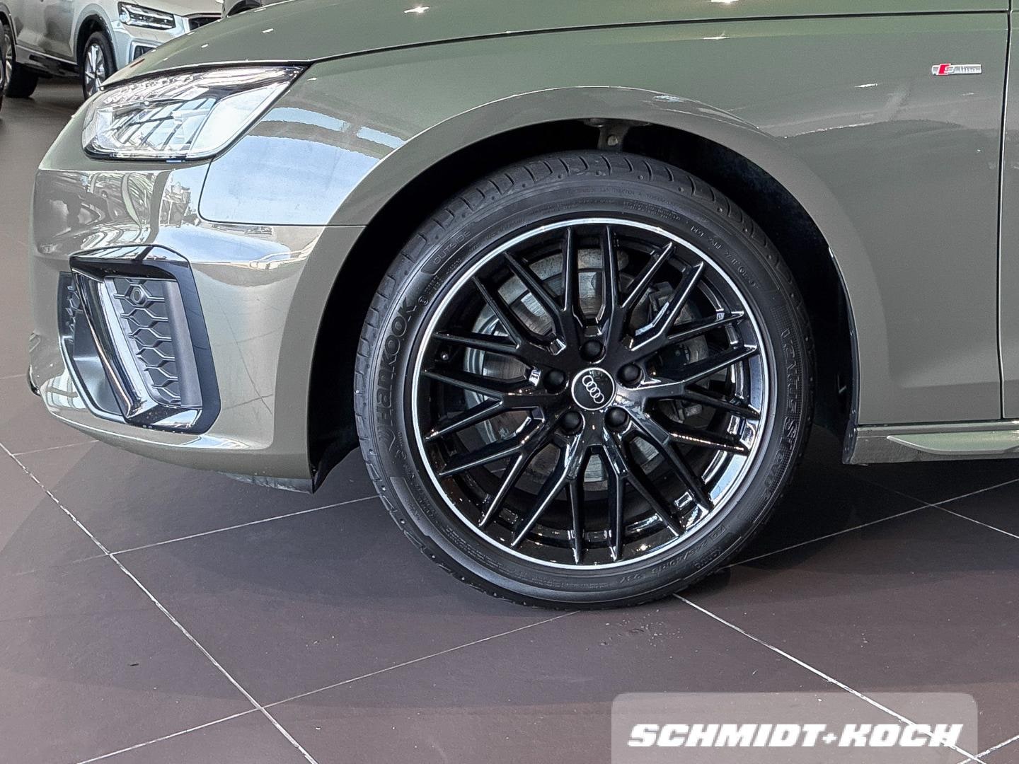 Bild über Audi A4 Avant S line 35 TFSI S tronic - für weitere Informationen kontaktieren Sie den Audi Partner