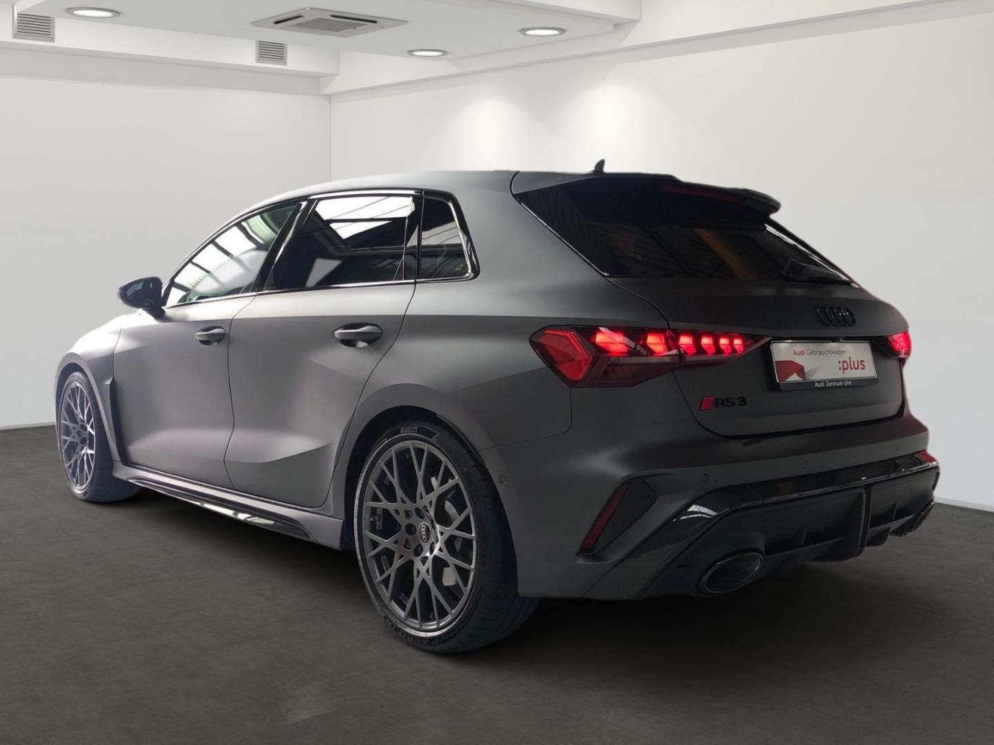 Image about Audi RS 3 Sportback TFSI quattro S tronic