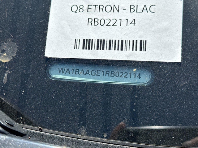 2024 Audi Q8 Sportback e-tron