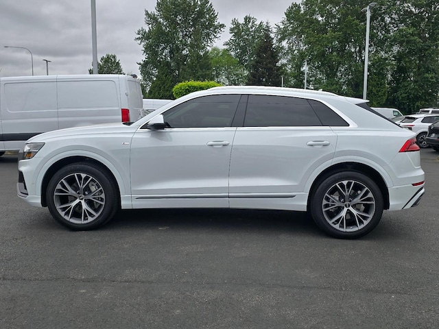 2023 Audi Q8