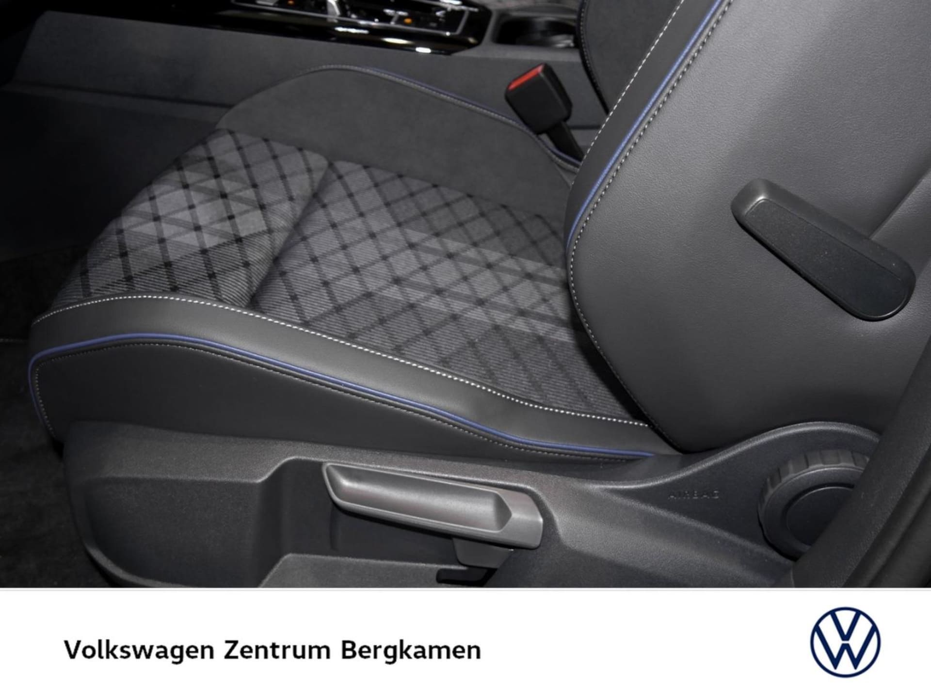 Volkswagen Golf Variant R-Line