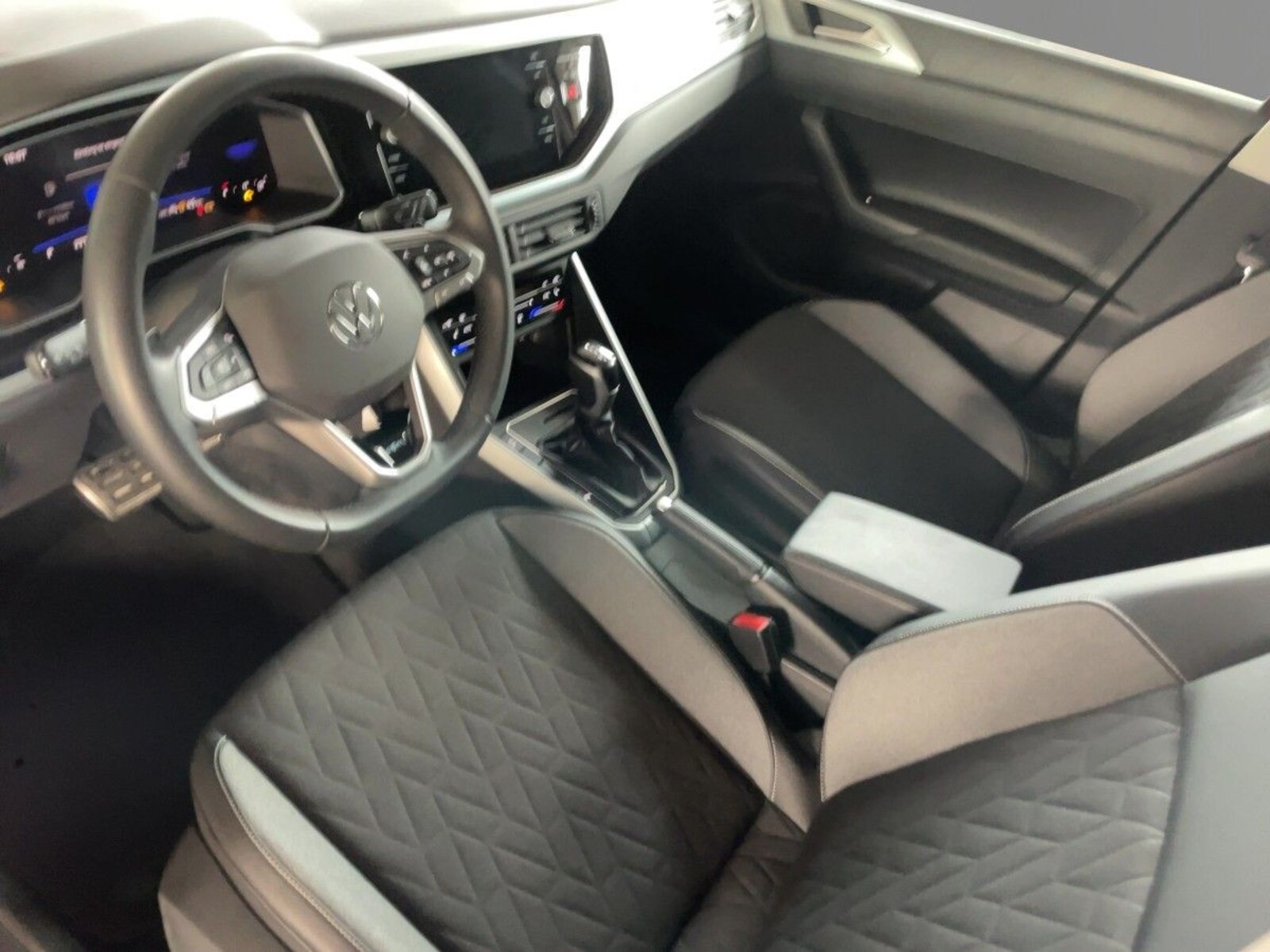 Volkswagen Polo – Bild 9